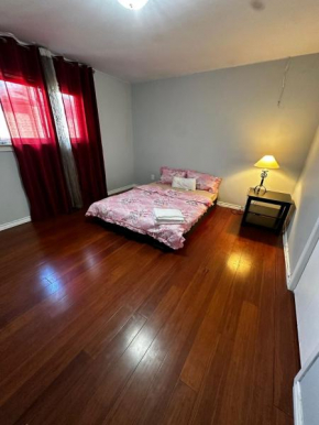 Value for Money Room in Brampton 2